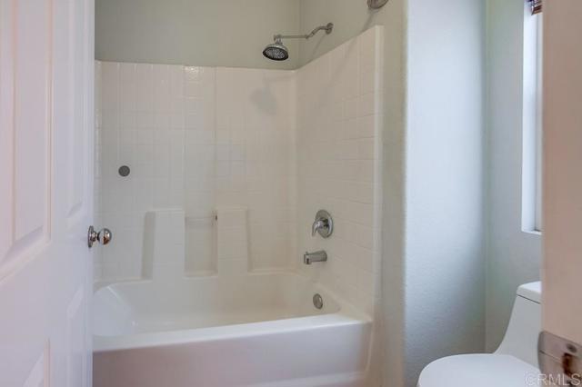 Building Photo - 777 Aldea Dr