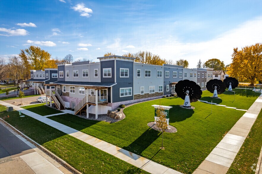 1300 Residences 1300 S Main St River Falls WI 54022 Apartment Finder