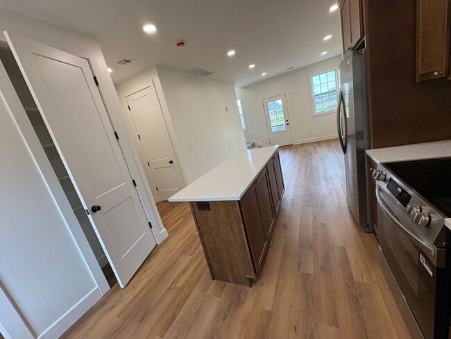 Building Photo - New Build- 3 bedroom, 2.5 bathroom home fo...