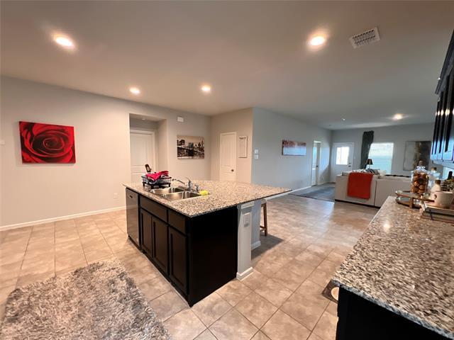 Building Photo - 3916 Ridgeway Ln
