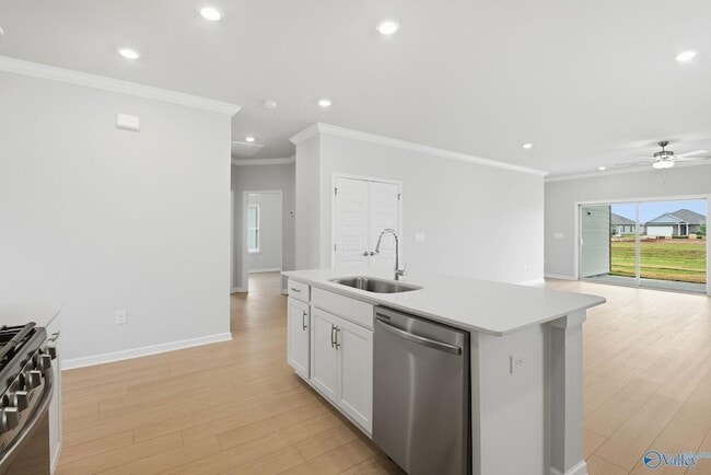 Building Photo - 304 Allene Wy
