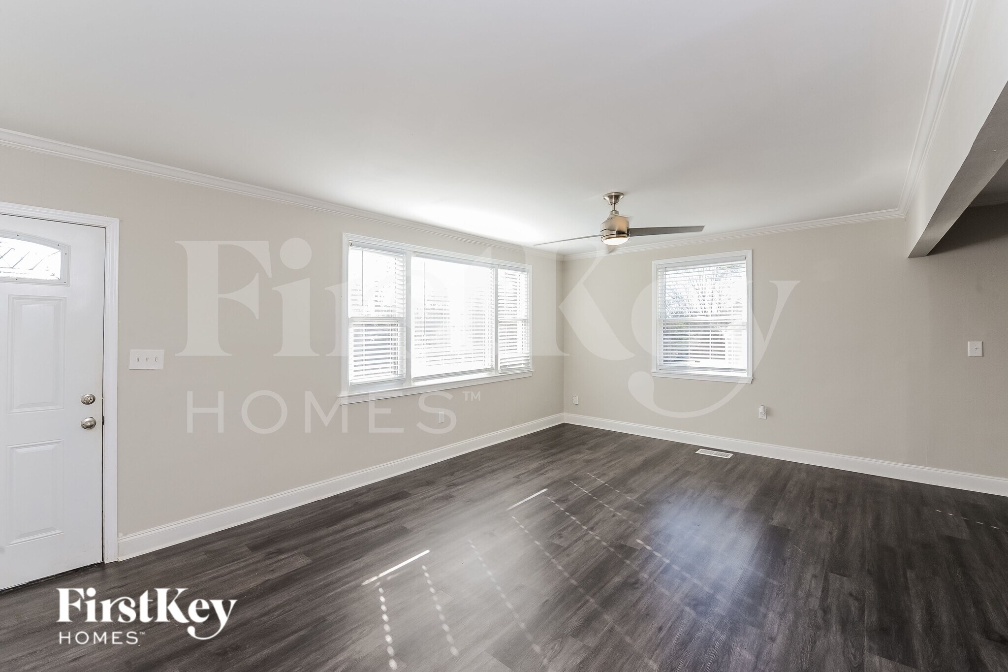 Building Photo - 1954 Wildwood Dr