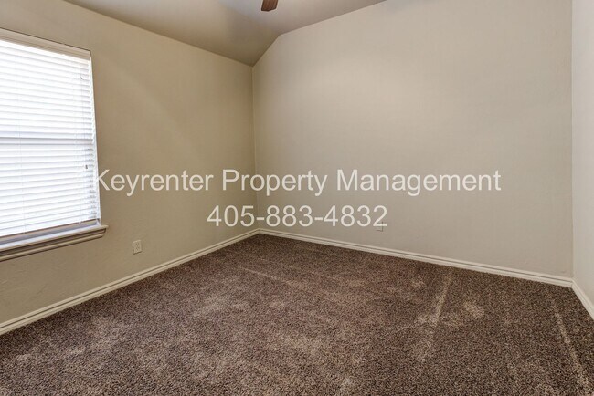 Building Photo - * * * $250 Move-in Special * * * Charming 3-Bedroom / 2-Bathroom Home! * * * $250 Move-in Special...