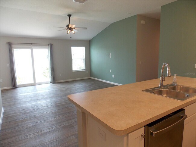 Building Photo - 4287 Fredda Ter