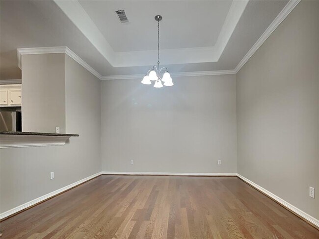 Building Photo - 6855 Tournament Dr