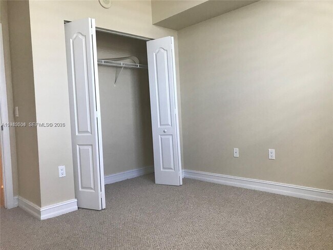 Building Photo - 117 NW 42nd Ave