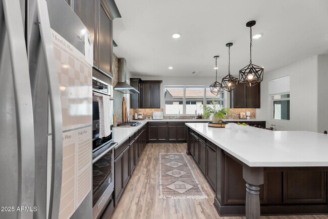 Building Photo - 9418 E Theia Dr