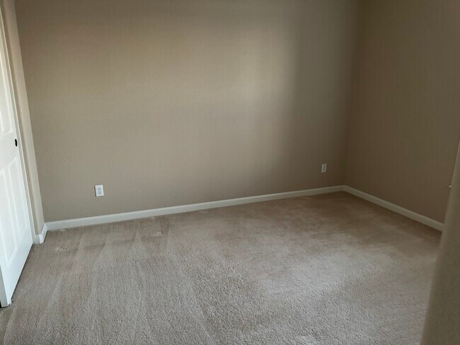 Bedroom 2 - 5019 Gold River Ct