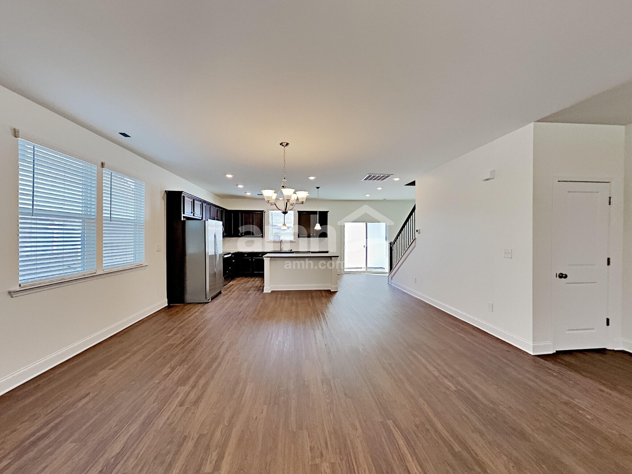 Building Photo - 209 Stowe Rd