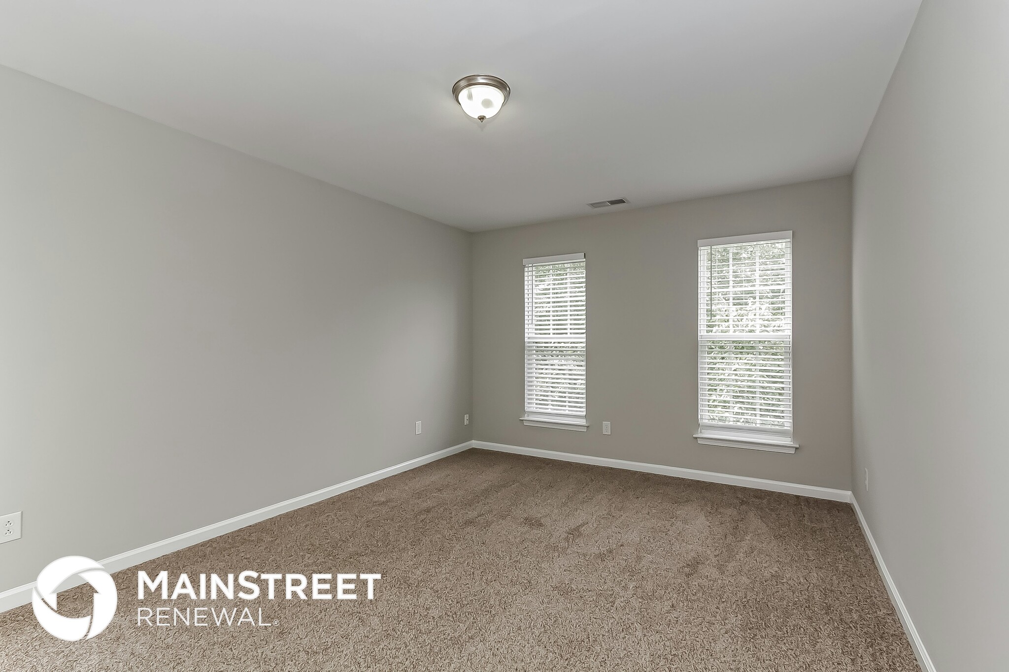 Building Photo - 5655 Leatherwood Ln