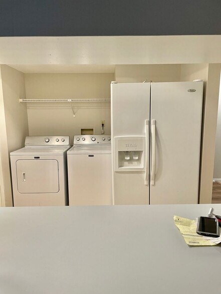 Building Photo - 412 Banana Cay Dr