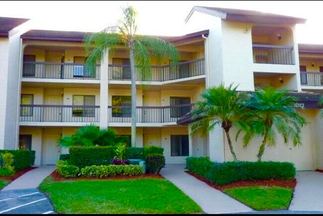 Primary Photo - 10173 Mangrove Dr