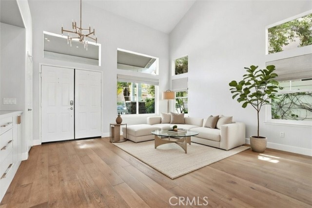 Building Photo - 35 Sunny Slope