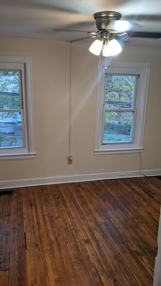 Building Photo - 7 Newlinville Rd