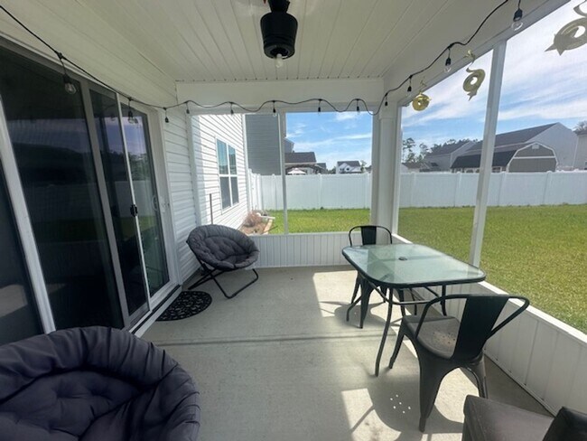 Building Photo - 108 Big Cypress Ct
