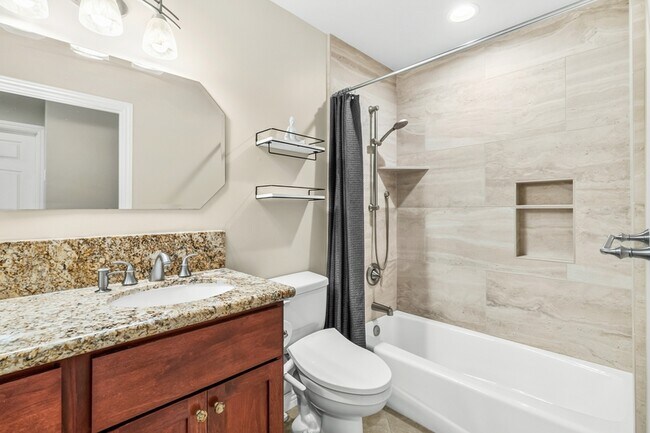 Building Photo - 1115 Sayles Ct