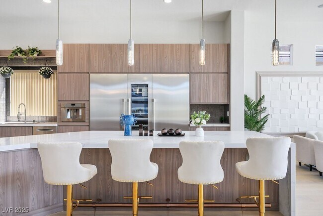 Building Photo - 9233 Canyon Mesa Dr