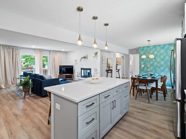 Building Photo - 8040 Strongsville Blvd