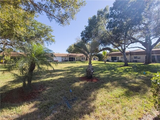 Building Photo - 6300 South Pointe Blvd