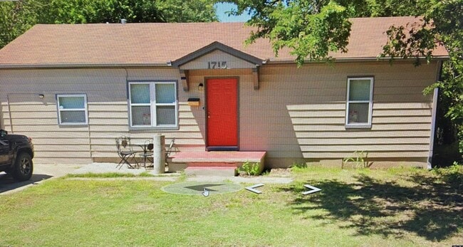 Primary Photo - 1715 NW Lindy- COMING SOON!