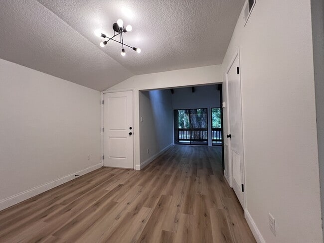 Building Photo - Desirable Sodo District, this spacious 2 b...