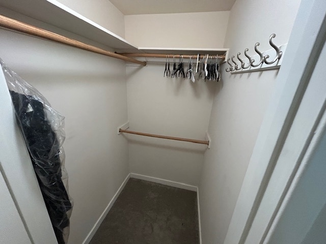 Closet front bedroom 2nd floor - 815 N Mansfield Ave