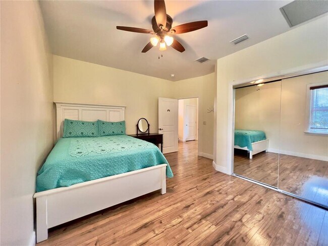 Building Photo - 3900 Reaves Rd