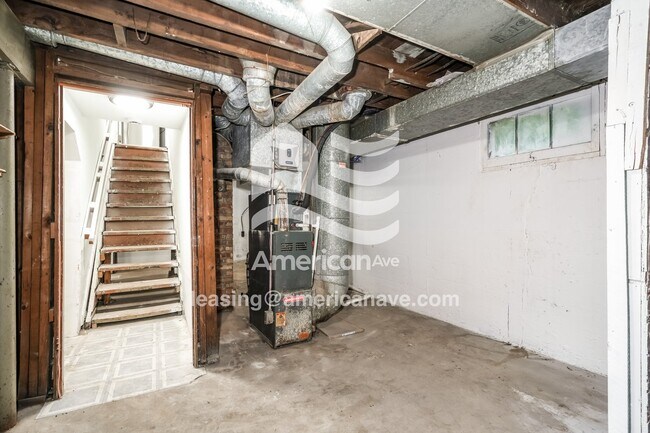 Building Photo - 2914 Frederickson St