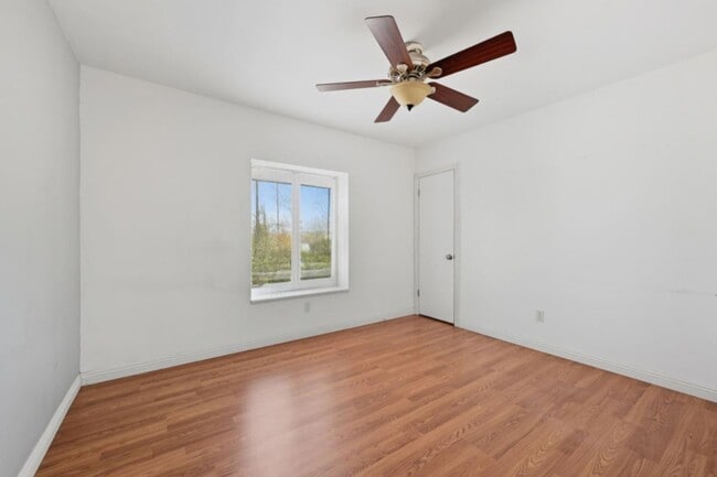 Building Photo - 4036 Shasta St