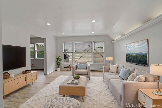 Building Photo - 2735 N 73rd Ct