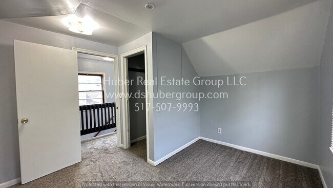 Building Photo - 208 S Eighth St-1