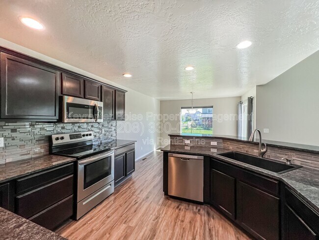 Building Photo - 2474 N Iditarod Way