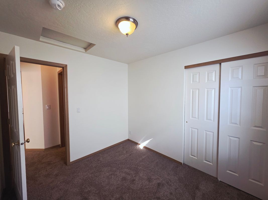 Building Photo - 5042 W Lemonwood Ln