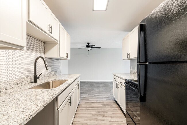 Building Photo - The Life at Creekside Reserve