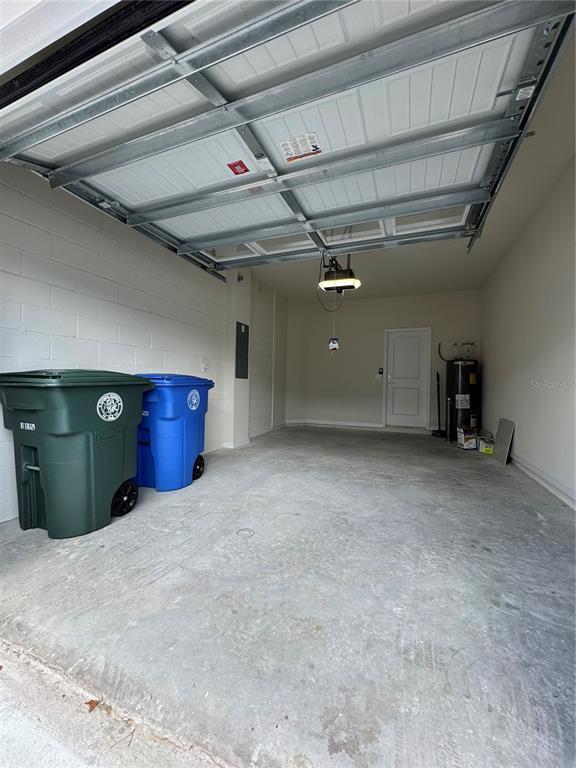 Building Photo - 105 Violet Vine Ln