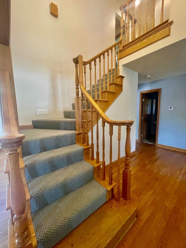 Building Photo - 3425 W Morningside Ct