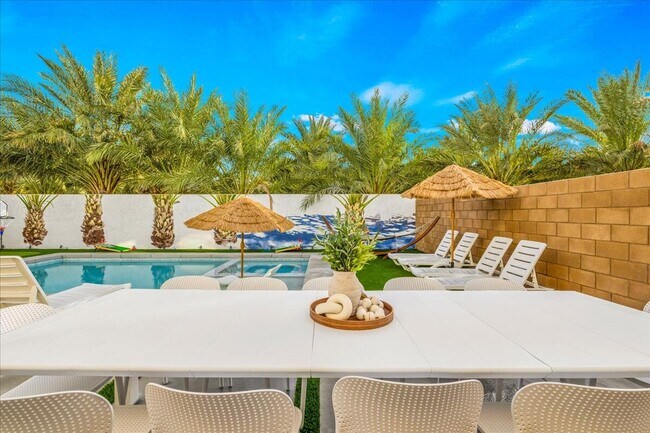 Building Photo - 83796 Moreno St