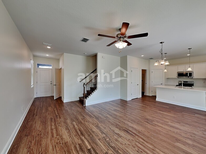 Building Photo - 6065 Little Blf Cir