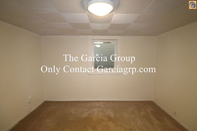 Building Photo - 1010 NE 153rd Ave