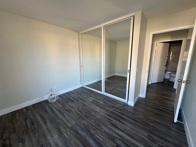 Guest Bedroom Closet - 8034 Linda Vista Rd