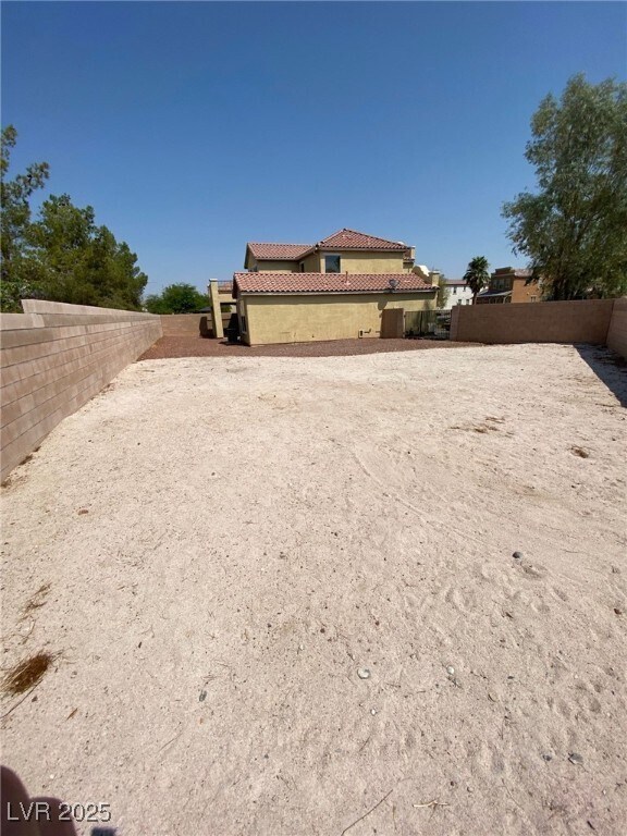 Building Photo - 5817 Addy Ln