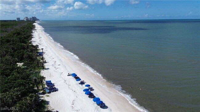 Building Photo - 7048 Pelican Bay Blvd