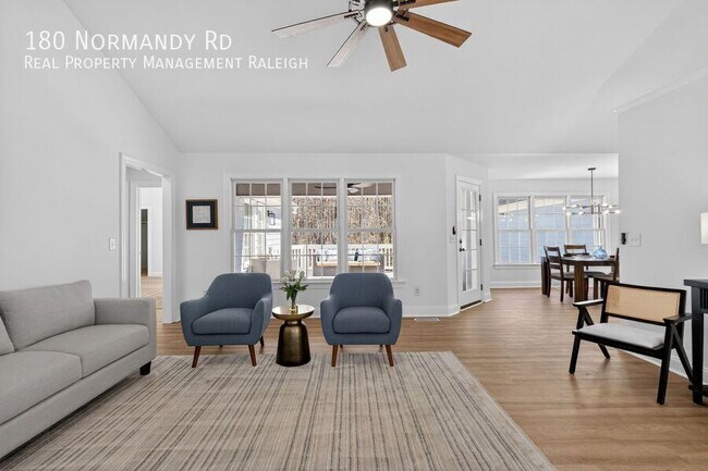 Building Photo - 180 Normandy Rd