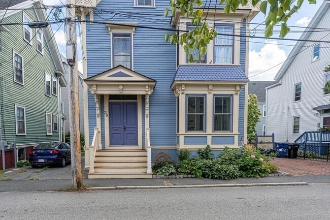 Building Photo - 30 Boardman St