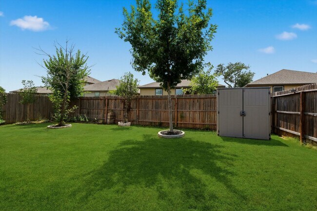 Building Photo - Beautiful Bulverde Home in Comal ISD – Move-In Ready!