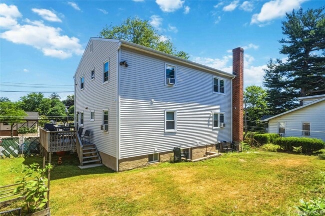 Building Photo - 508 New Rochelle Rd