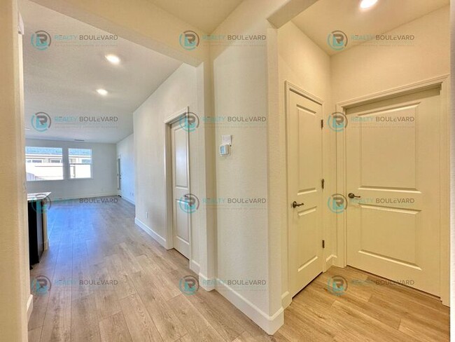 Building Photo - Brand New Home in Carson City 3 Bedroom 2 ...