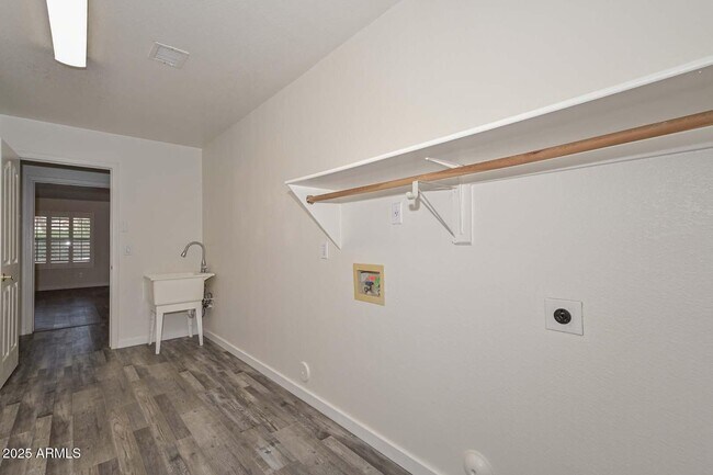 Building Photo - 7869 W Kristal Way