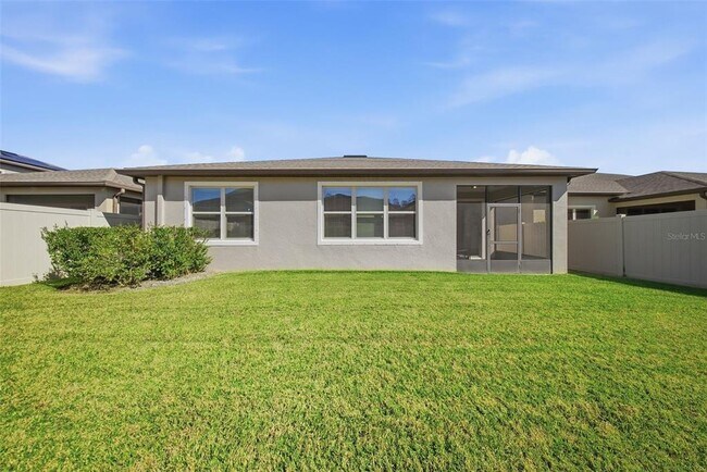 Building Photo - 18930 Willowmore Cedar Dr