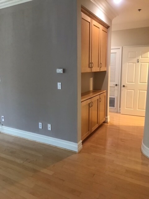 Building Photo - 1658 Camden Ave